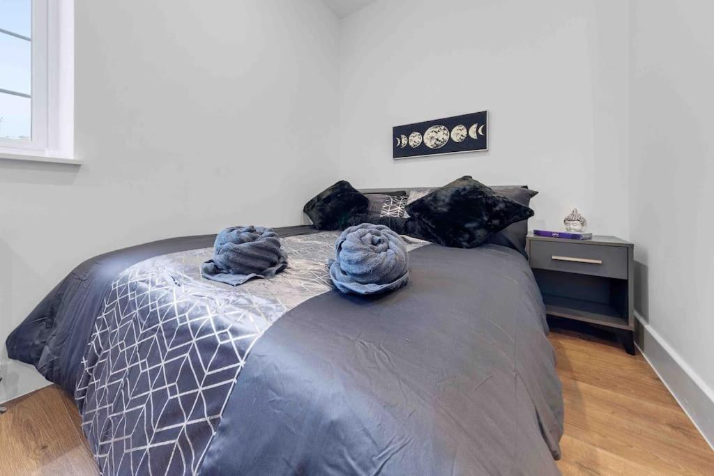 Holiday Home Sleep 8 Central London 9Elms Dış mekan fotoğraf