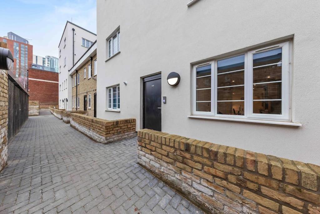 Holiday Home Sleep 8 Central London 9Elms Dış mekan fotoğraf